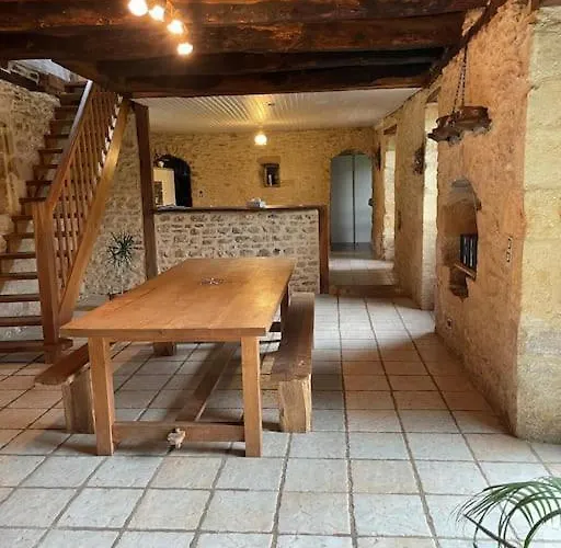 Grande Maison Type Perigourdine Montignac-Lascaux